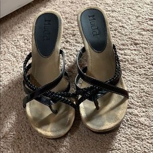 Mudd heeled sandals.